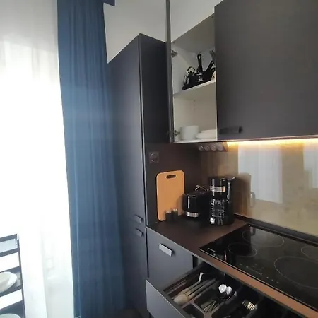 Διαμέρισμα Near Sanktuarium Beautiful View And Free Parking Krasków