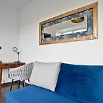 Appartement Near Sanktuarium Beautiful View And Free Parking Cracovie